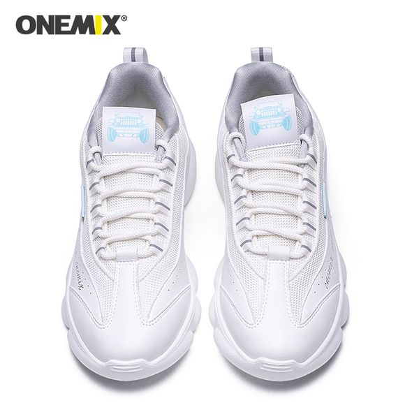 Cheap Hot Brand Sale Light Green Yellow Gold Black Red Gray Cushion Young MEN Boy Running Shoes Low Cut Designer Trainers Sports Sneaker 02