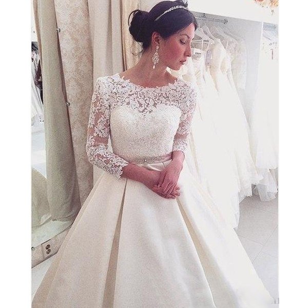 2022 Lace Formal Bridal Gowns Boat Neck Long Sleeves Wedding Dresses backless Applique beading Sweep Train vestido de Ball Gown