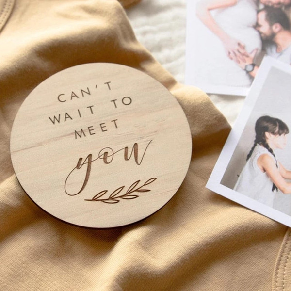 Can't Wait To Meet You Baby Milestone Card 2 pcs /lot baby favor gift wood announcement card 10*10cm into opp bag